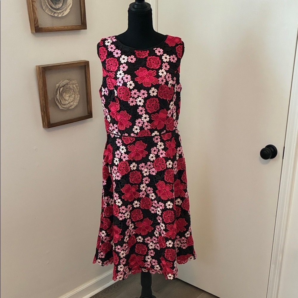 RSVP BY Talbots Women’s Sleeveless Floral Lace Fit & Flare Dress Size‎ 10 - Picture 4 of 8
